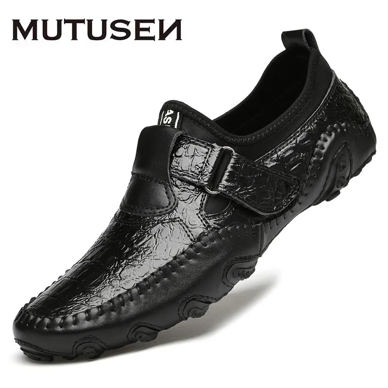 Men's Sneakers cow suede Leather Men Loafers Shoes Fashion Slip on Men Driving Shoes Soft Sapato Masculino Mocassin Homme
Men's Sneakers cow suede Leather Men Loafers Shoes Fashion Slip on Men Driving Shoes Soft Sapato Masculino Mocassin Homme