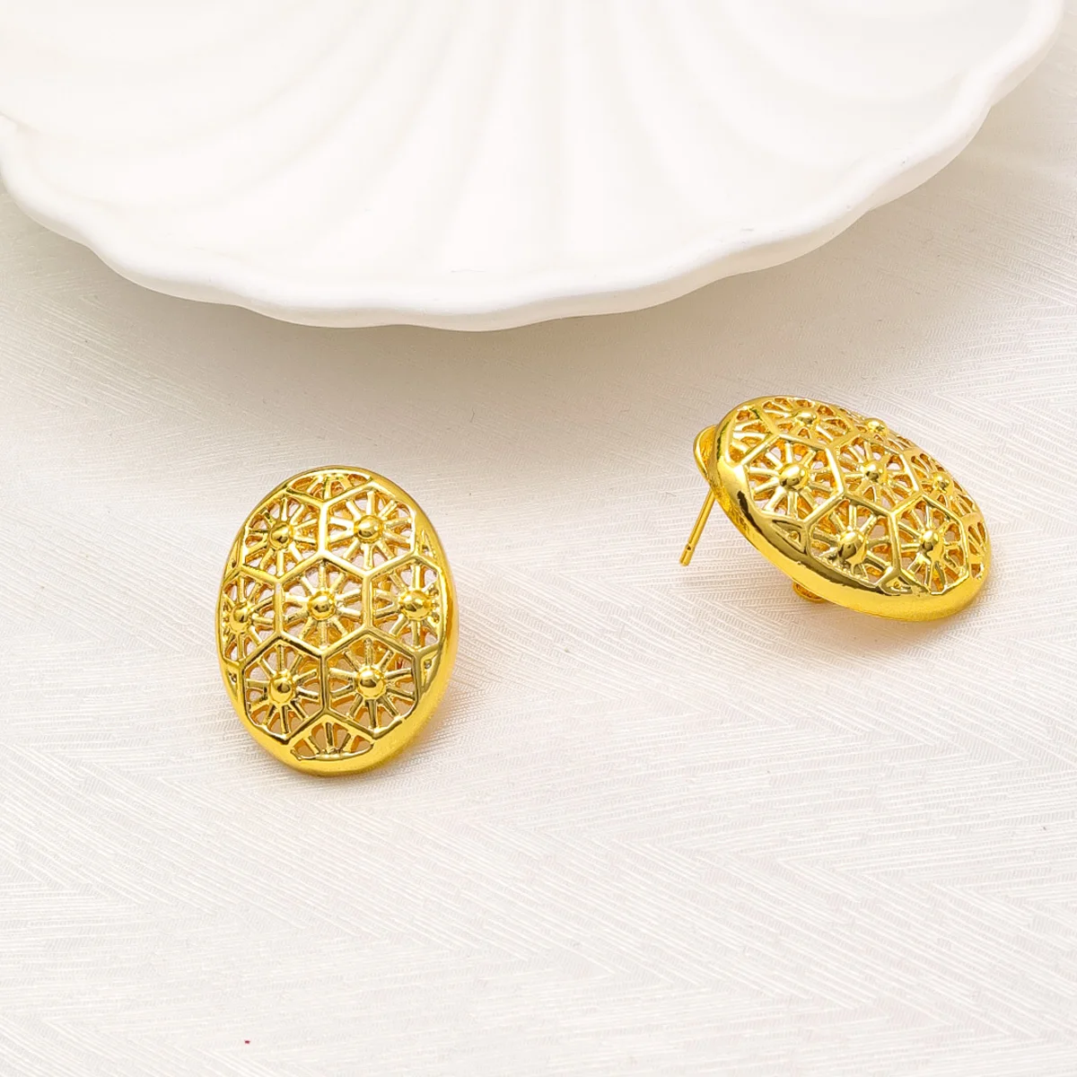 Dubai 24k gold jewelry African Bead Jewelry Sets for Woman Party Wedding Accessories Golden Color Necklace Ring Bangle Earrings 4 Mallzona S7b9e1a7157ab48219ea8e406467d7473H Dubai 24k gold jewelry African Bead Jewelry Sets for Woman Party Wedding Accessories Golden Color Necklace Ring Bangle Earrings Mallzona