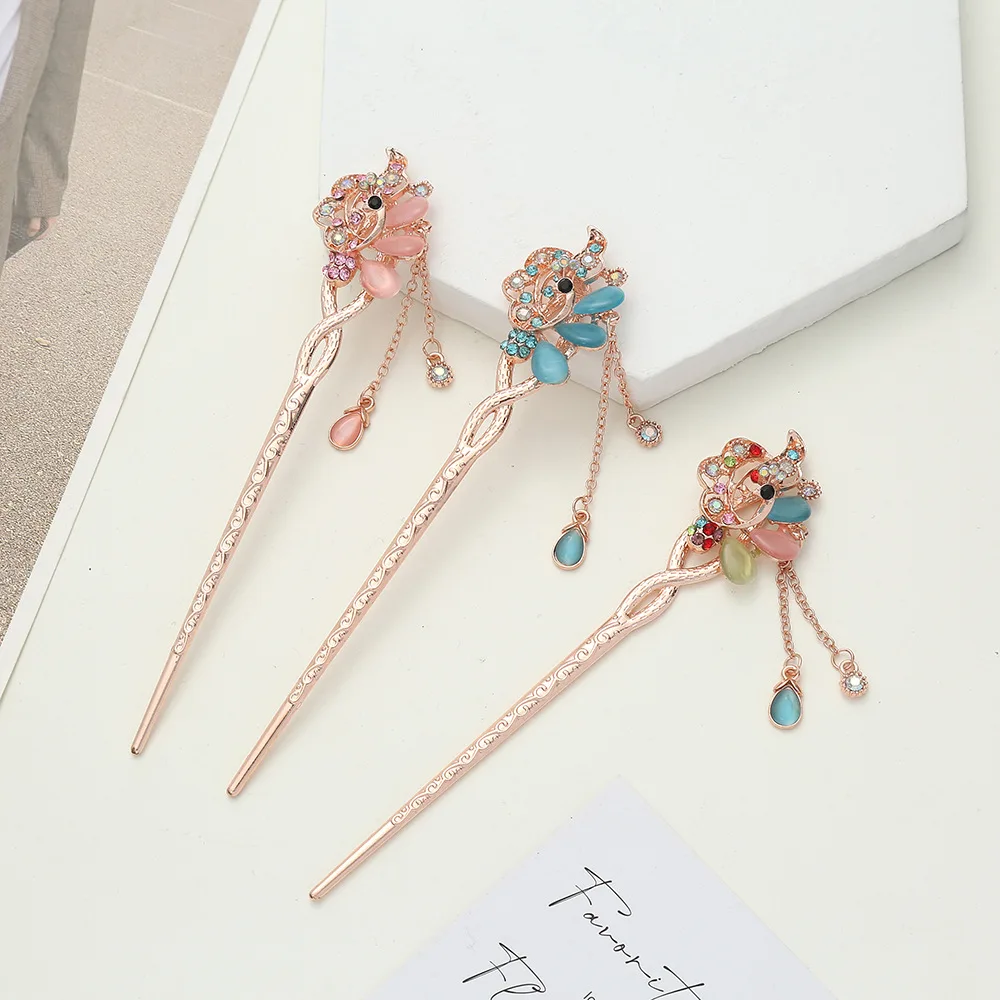 Rhinestones Hair Accessories For Women Girls Chinese Style Hair pin Flower Tassel Metal Hair stick
Rhinestones Hair Accessories For Women Girls Chinese Style Hair pin Flower Tassel Metal Hair stick