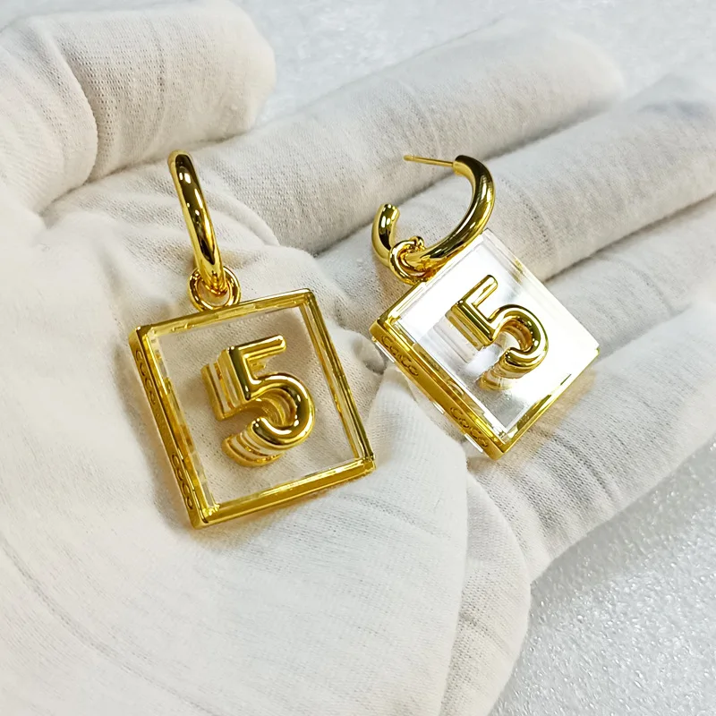 Original design digital earrings Female copper plated 18k gold S925 sterling silver earrings Lucky digital earrings
Original design digital earrings Female copper plated 18k gold S925 sterling silver earrings Lucky digital earrings