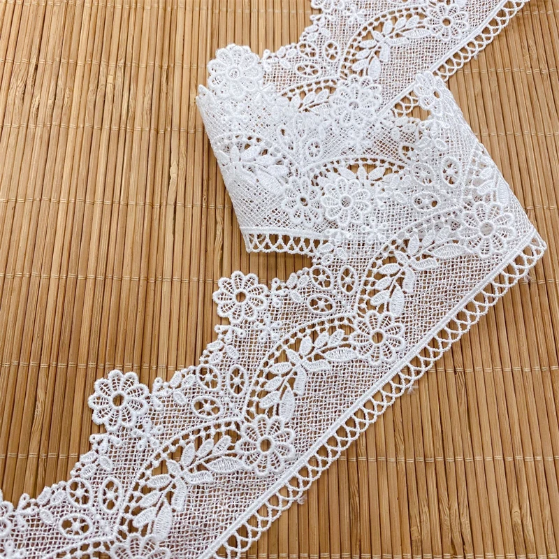 14 Yards Vintage Style Venice Lace trim Guipure flower trim for Craft sewing Doll's dress Costume Veil Border Supply Blouse
14 Yards Vintage Style Venice Lace trim Guipure flower trim for Craft sewing Doll's dress Costume Veil Border Supply Blouse