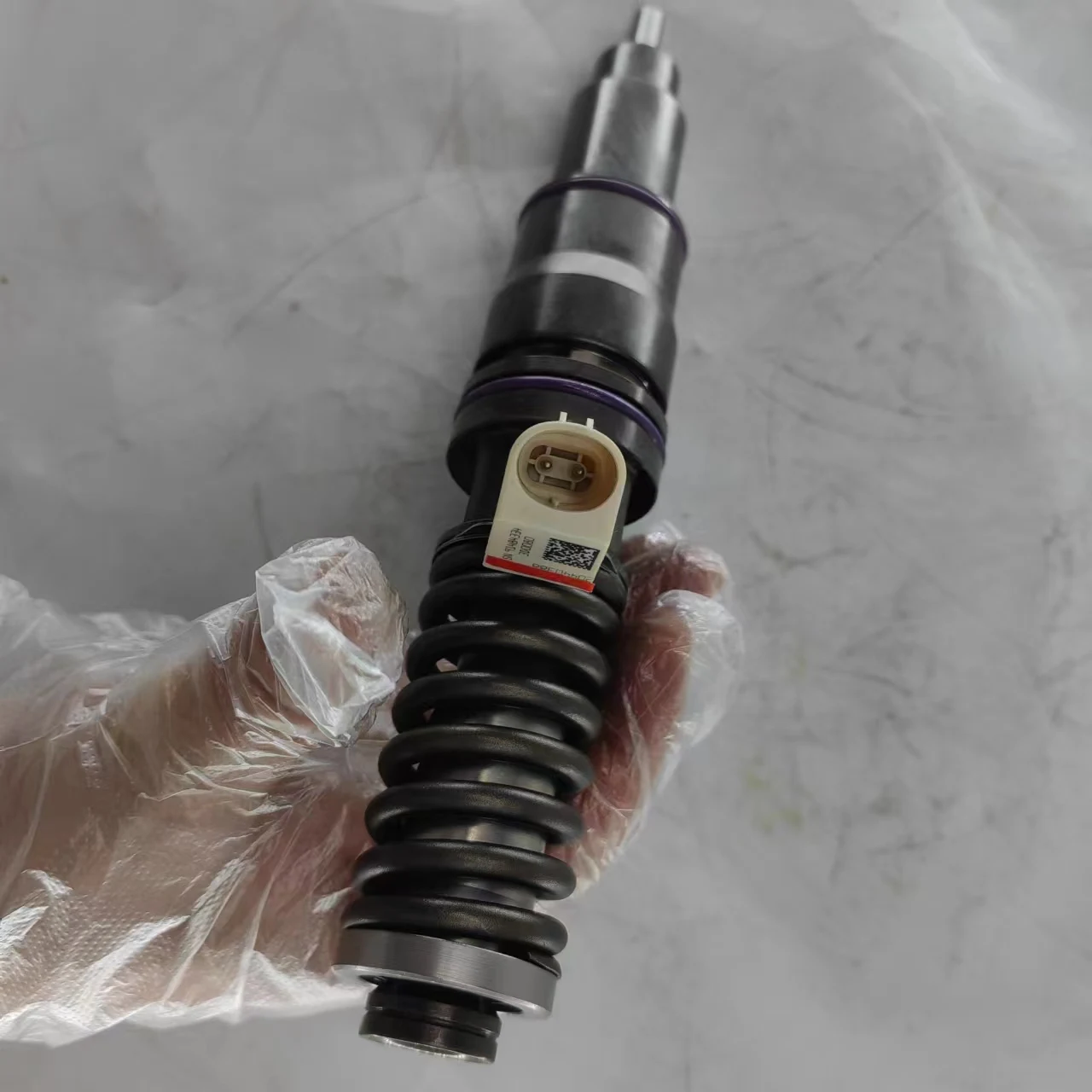 Excavator EC330 EC360B D12D Fuel Injector VOE20440388 20440388
Excavator EC330 EC360B D12D Fuel Injector VOE20440388 20440388