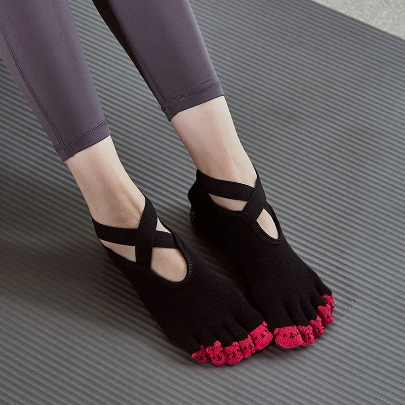 

Backless Breathable Bandage Yoga Socks Silicone Anti-slip Women Ballet Pilates Socks Five Toes Cotton Indoor Dance Sports Socks