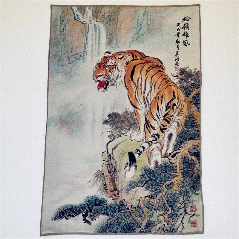 Tangka embroidery painting, Shangshan tiger, tiger portrait, Home religious decorative painting, auspicious decoration
Tangka embroidery painting, Shangshan tiger, tiger portrait, Home religious decorative painting, auspicious decoration