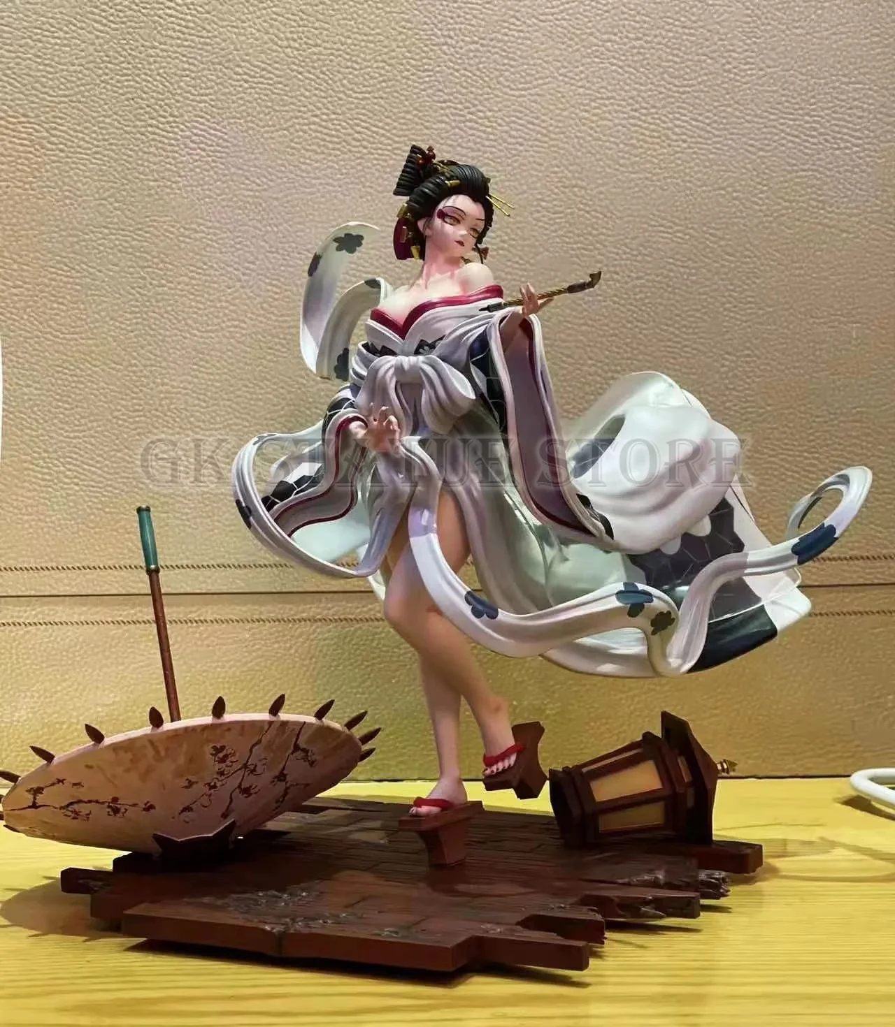 Giyuutarou Demon Slayer Daki Oiran Wisteria Flower Studio GK Original Product statue Anime model Toy Gift for kid
Giyuutarou Demon Slayer Daki Oiran Wisteria Flower Studio GK Original Product statue Anime model Toy Gift for kid