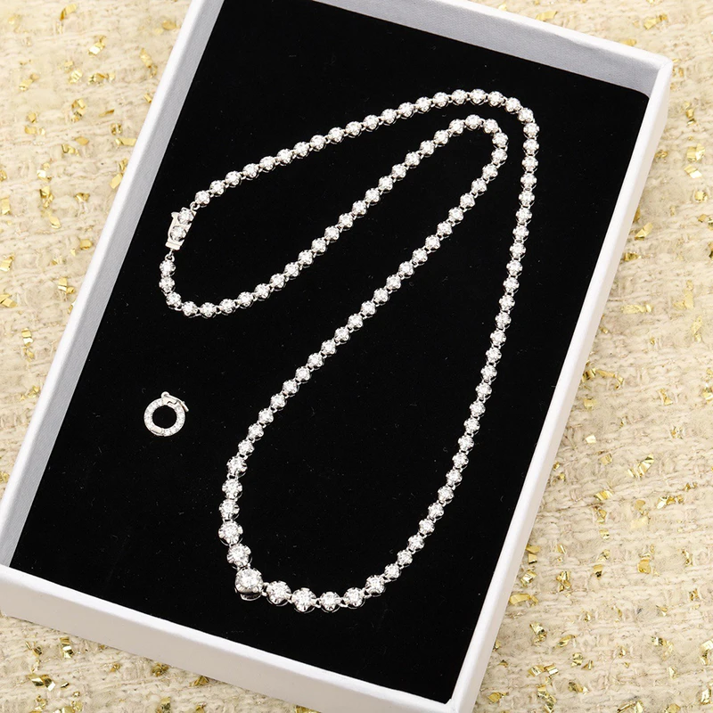 2023 New Brand Pure 925 Sterling Silver Jewelry For Women Lucky Full Diamond Round Necklace Party Pendant Fashion Luxury Quality
2023 New Brand Pure 925 Sterling Silver Jewelry For Women Lucky Full Diamond Round Necklace Party Pendant Fashion Luxury Quality