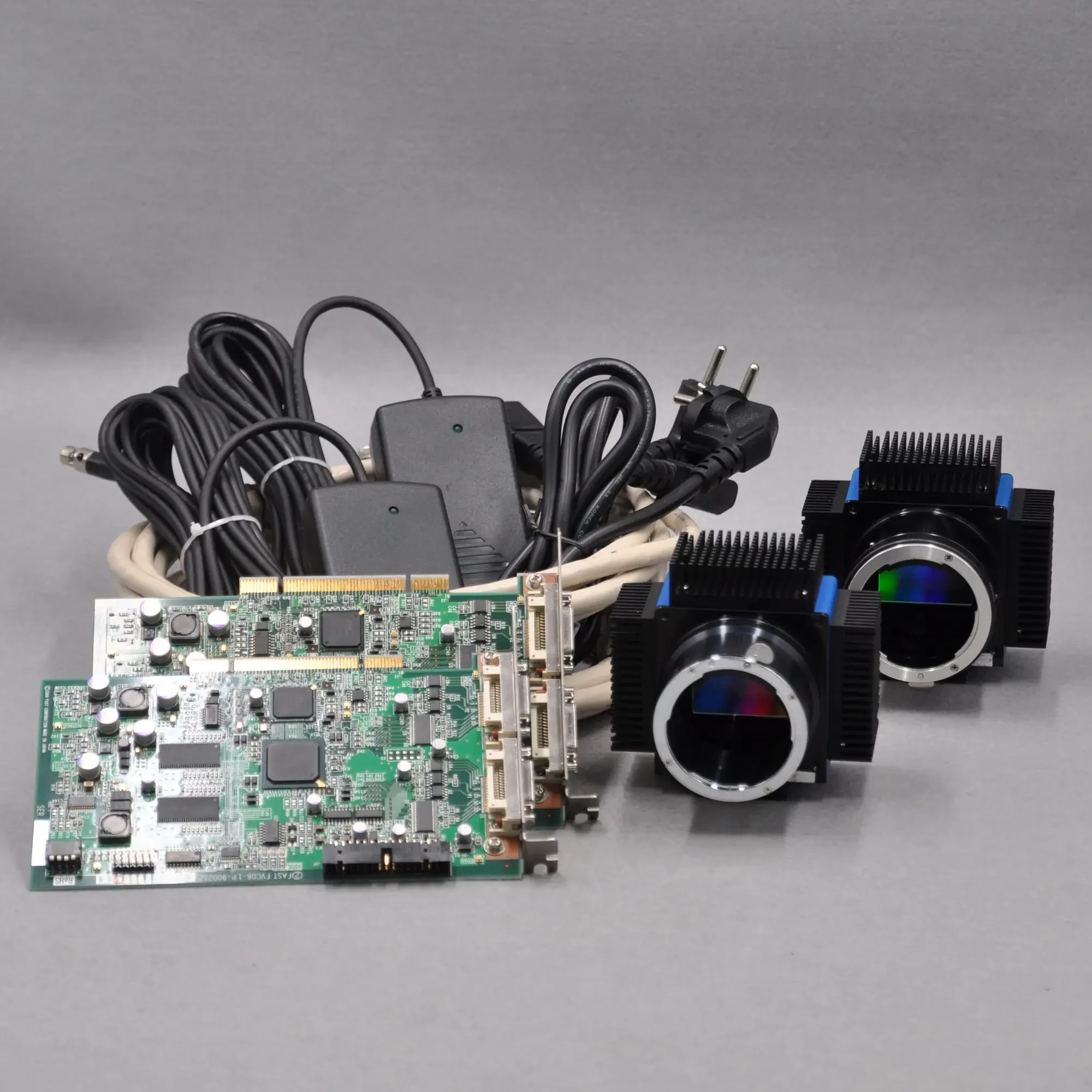 

SVS-VISTEK SVS16000 MTLCPC2-E00047 16 megapixel full-frame camera industrial camera with FAST FVC06-1p-900212 vision card and l