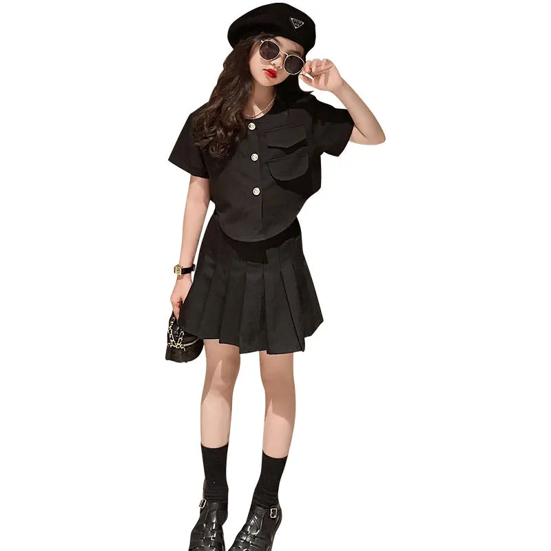 Fashion Girls Outfit Set Summer New Black Crewneck Short Sleeve Top + Pleated Skirt 2pcs Casual Korean Children's Clothing 4-14Y
Fashion Girls Outfit Set Summer New Black Crewneck Short Sleeve Top + Pleated Skirt 2pcs Casual Korean Children's Clothing 4-14Y