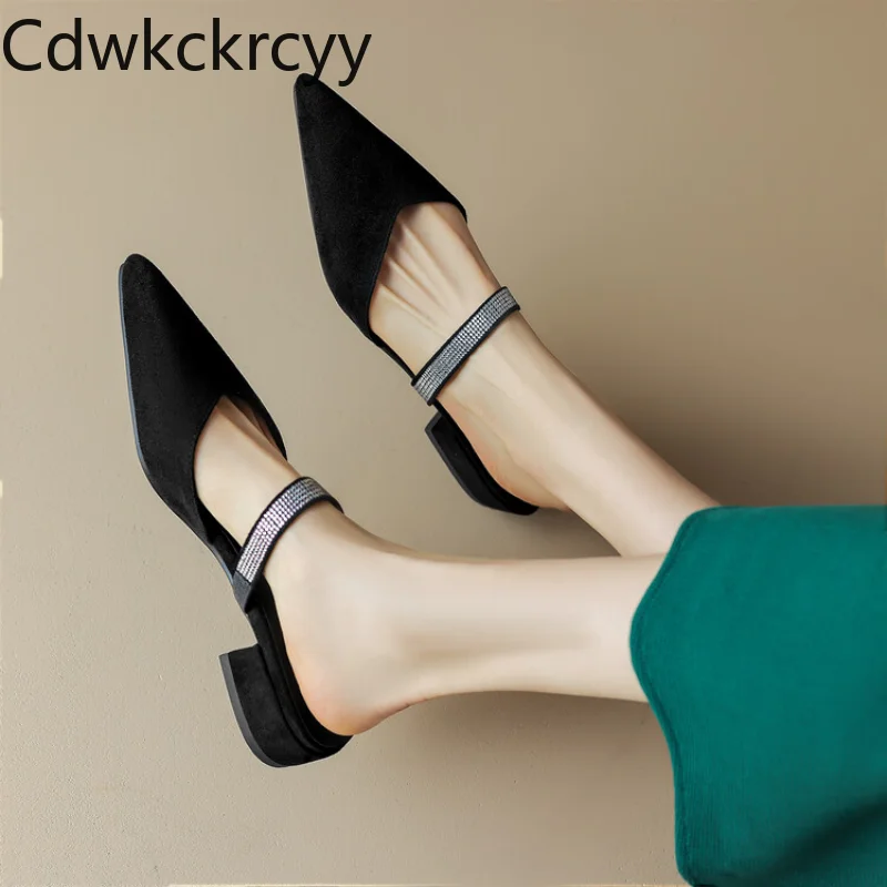 summer New styles fashion Pointed tip low-heel Women's slippers black Suede surface rhinestone sexy Fashion slippers size 32-43
summer New styles fashion Pointed tip low-heel Women's slippers black Suede surface rhinestone sexy Fashion slippers size 32-43