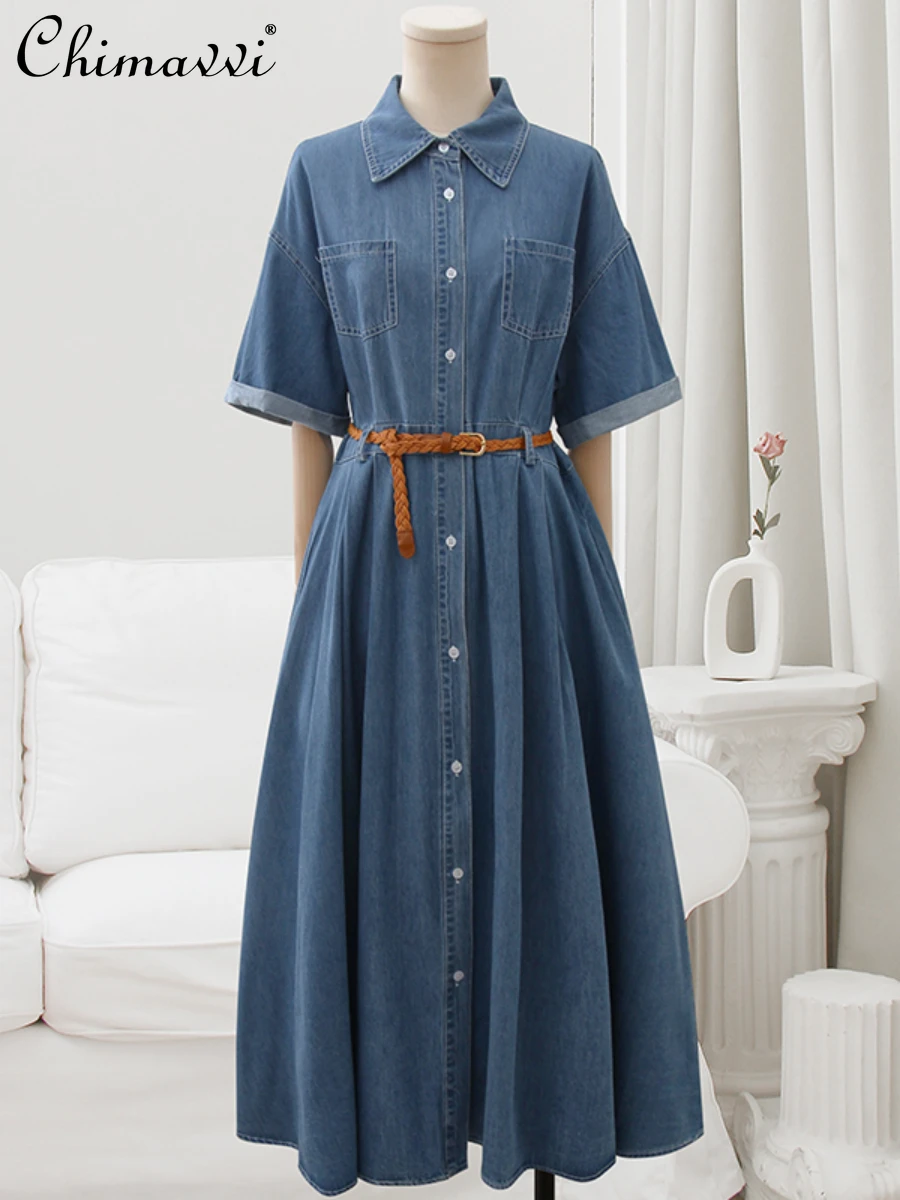 Женское джинсовое платье с коротким рукавом, голубое однобортное повседневное элегантное платье средней длины в Корейском стиле, лето 2023 
Женское джинсовое платье с коротким рукавом, голубое однобортное повседневное элегантное платье средней длины в Корейском стиле, лето 2023