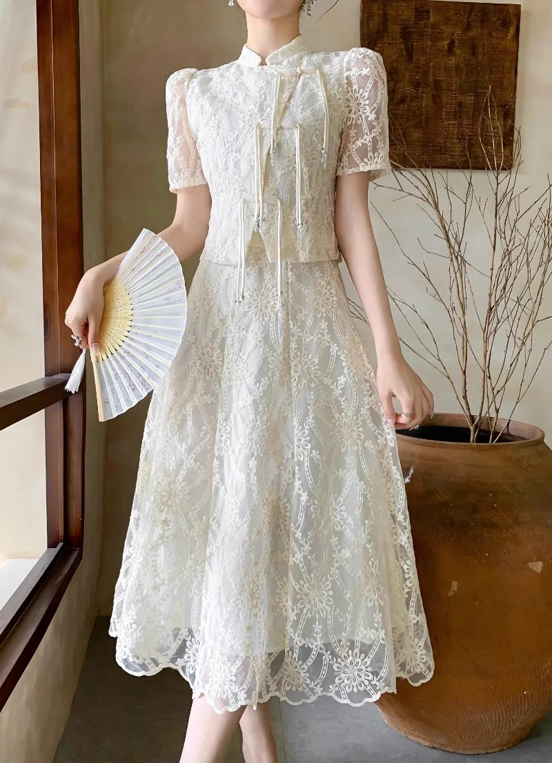 Chinese Style Apricot Tops + Skirts Women Lace Embroidery Floral Two Piece Sets Lady Elegant Evening Party Skirts Sets Women
Chinese Style Apricot Tops + Skirts Women Lace Embroidery Floral Two Piece Sets Lady Elegant Evening Party Skirts Sets Women