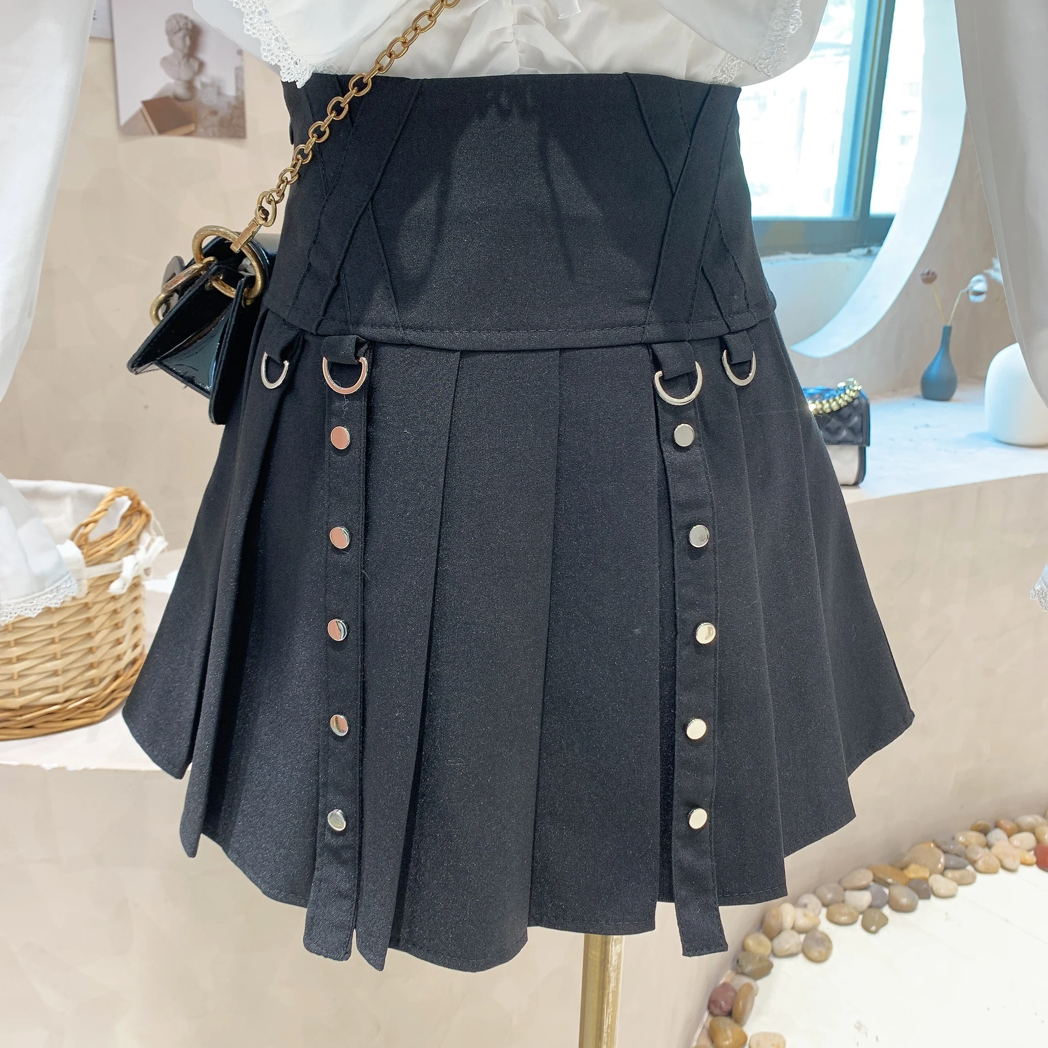 Women's Chic Streetwear Mini A Line Skirt Lady Spring Summer High Waist Pleated Short Skirt
Women's Chic Streetwear Mini A Line Skirt Lady Spring Summer High Waist Pleated Short Skirt