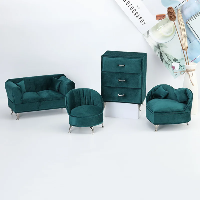 New Design Green Velvet Sofa Jewelry Display Box Necklace Earring Ring Gift Storage Case Organizer Showcase
New Design Green Velvet Sofa Jewelry Display Box Necklace Earring Ring Gift Storage Case Organizer Showcase