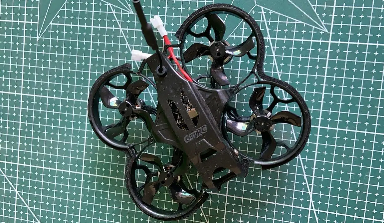 GEPRC TinyGO FPV Whoop PNP 79MM Racing Drone GEP-12A-F4 STM32F411 F411 flight controller 5.8G 25~200mW VTX GR1102 10000Kv motors
GEPRC TinyGO FPV Whoop PNP 79MM Racing Drone GEP-12A-F4 STM32F411 F411 flight controller 5.8G 25~200mW VTX GR1102 10000Kv motors