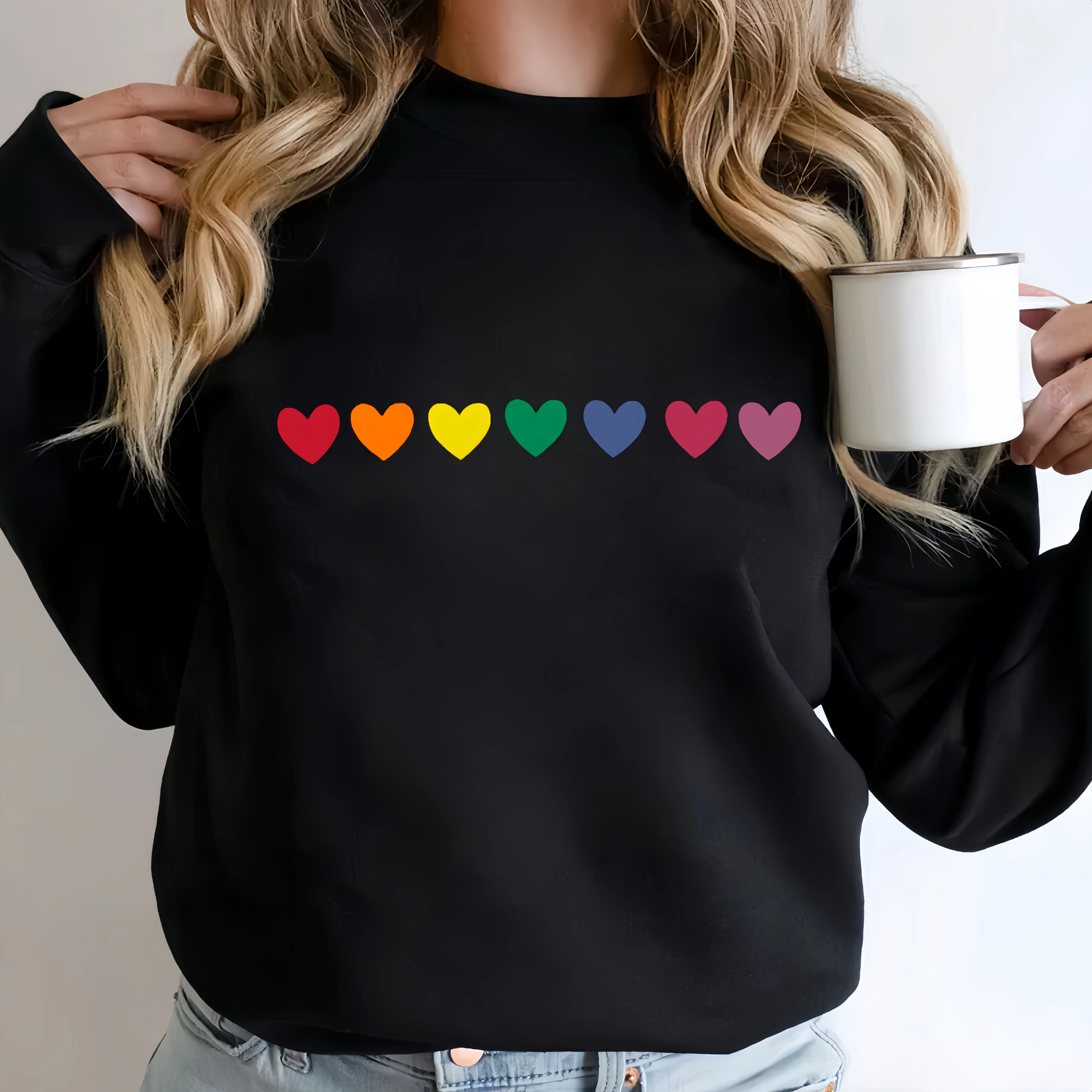

Colorful Hearts Graphic Print Sweatshirt Women Stylish Minimalism Crewneck Pullover Preppy Style Spring