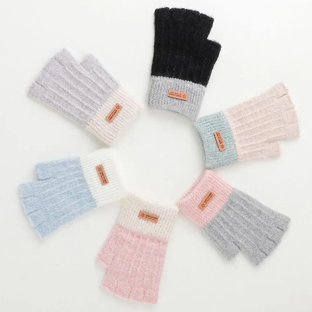 Windproof For Women&Men 1Pair Cotton Winter Unisex Cold Resistant Knitted Couple Gloves Thicken Half Finger Mittens Warm Guantes
Windproof For Women&Men 1Pair Cotton Winter Unisex Cold Resistant Knitted Couple Gloves Thicken Half Finger Mittens Warm Guantes