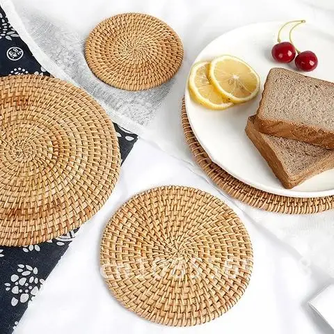 

Natural Rattan Round Coaster Insulation Holder Kitchen Drink Heat Pad Cup Mats Placemat Table Padding Decoration Accessories 1PC