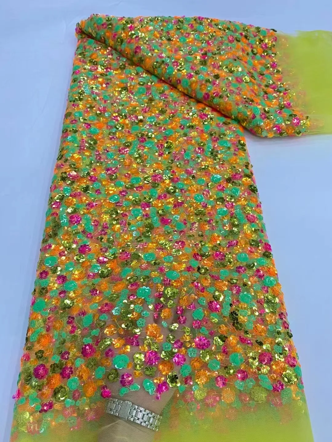African Lace Fabric 2023 With Sequins Tulle Wedding Brocade For Women Embroidery Nigerian Fashion Fabrics Cloth Sewing 5 Yards
African Lace Fabric 2023 With Sequins Tulle Wedding Brocade For Women Embroidery Nigerian Fashion Fabrics Cloth Sewing 5 Yards