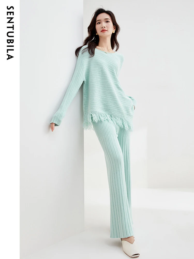 SENTUBILA Warm Sweater Sets for Women 2 Piece 2023 Autumn New Tassel Knitted Top Casual Trousers Pant Two Piece Set W33Z52268
SENTUBILA Warm Sweater Sets for Women 2 Piece 2023 Autumn New Tassel Knitted Top Casual Trousers Pant Two Piece Set W33Z52268