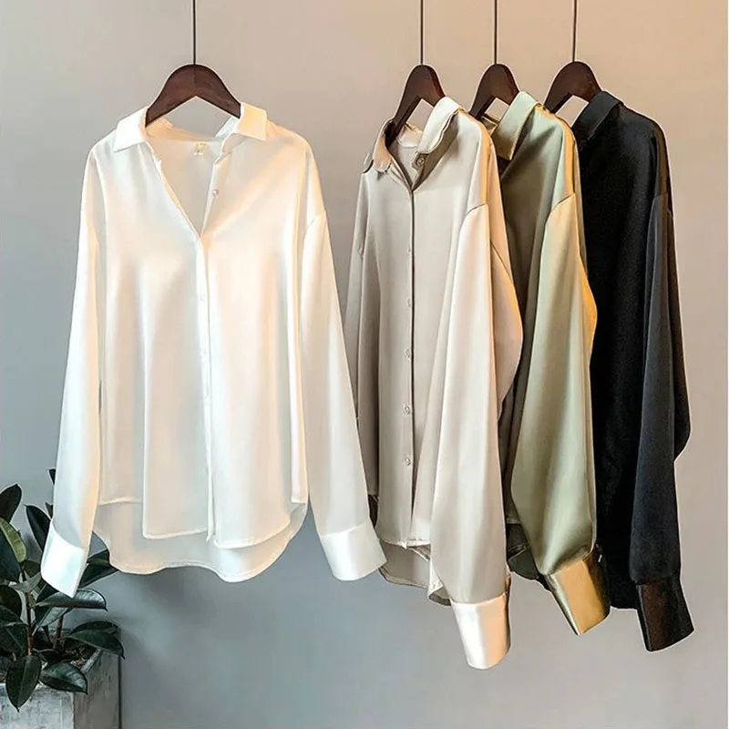 Literary Retro Bright Silk Satin Shirt Womens Design sense 2022 Autumn All-match Drape Retro Loose Casual Womens Cardigan Blouse
Literary Retro Bright Silk Satin Shirt Womens Design sense 2022 Autumn All-match Drape Retro Loose Casual Womens Cardigan Blouse