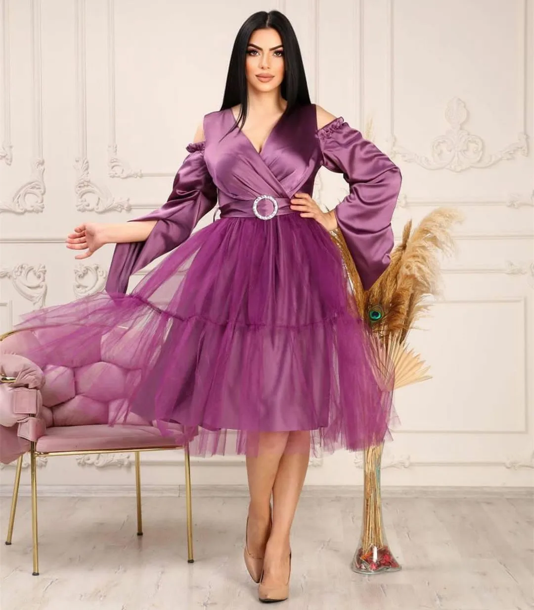 Classic Short V-Neck Satin Evening Dresses A-Line فساتين سهرة Prom Dress Knee Length Pleated платье на выпускной платье
Classic Short V-Neck Satin Evening Dresses A-Line فساتين سهرة Prom Dress Knee Length Pleated платье на выпускной платье