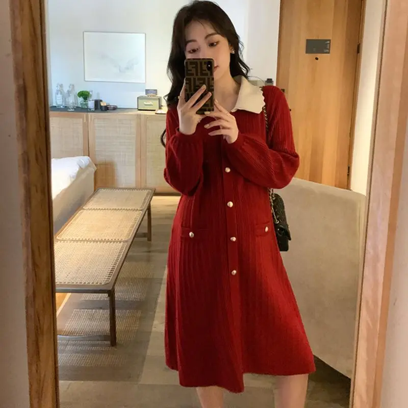 2023 Women's Dress Autumn And Winter Single Breasted Lapel Knit Free Shipping
2023 Women's Dress Autumn And Winter Single Breasted Lapel Knit Free Shipping
