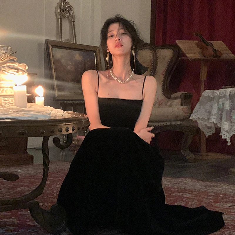 

French Black Velvet Spaghetti Strap Midi Dresses for Women 2023 Autumn Elegant Party 2-piece A-line Evening Prom Female Clothing