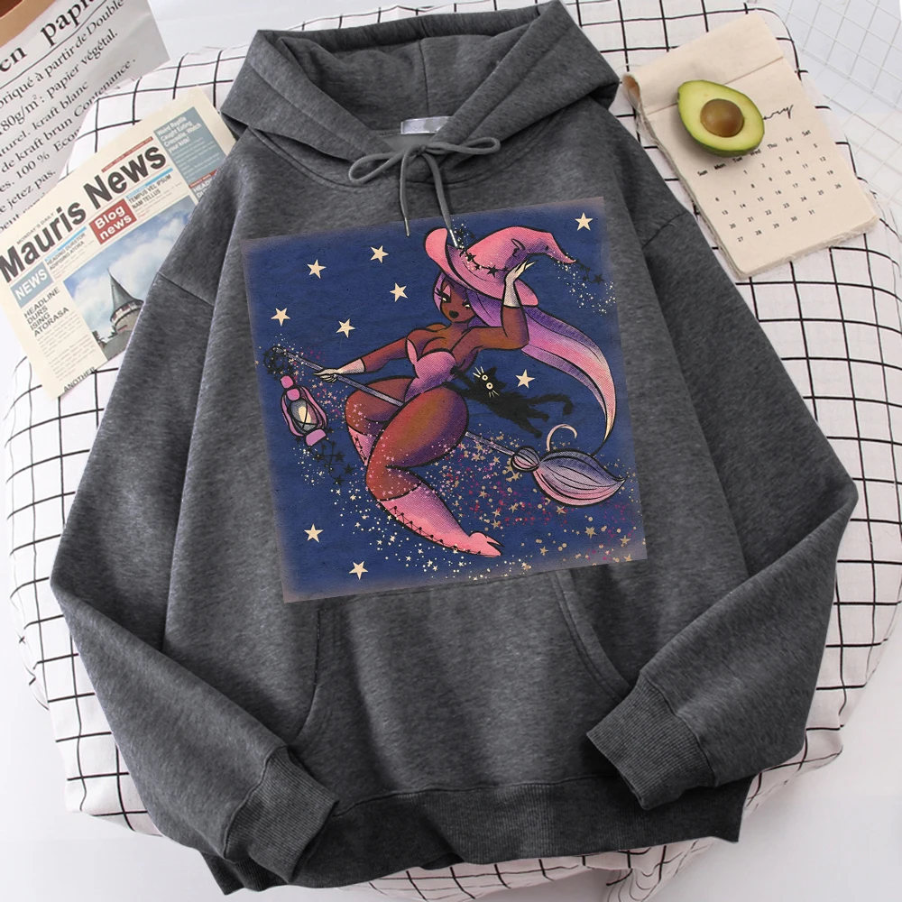 

The Witch On The Broomstick And Her Cat Hoodies Mens Vintage Soft Sweatshirt Casual O-Neck Clothes Funny Street Hoodie For Men