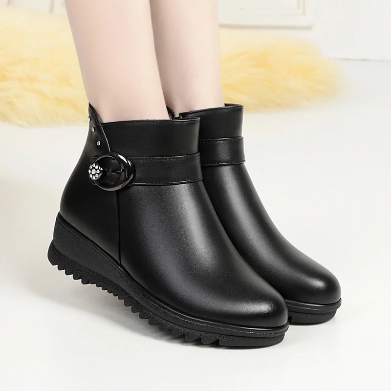 2022 New Fashion Winter Cotton Boots Women's Boots Plush / Wool Warm Boots Flat Wedges Non-slip Large Size Snow Boots
2022 New Fashion Winter Cotton Boots Women's Boots Plush / Wool Warm Boots Flat Wedges Non-slip Large Size Snow Boots