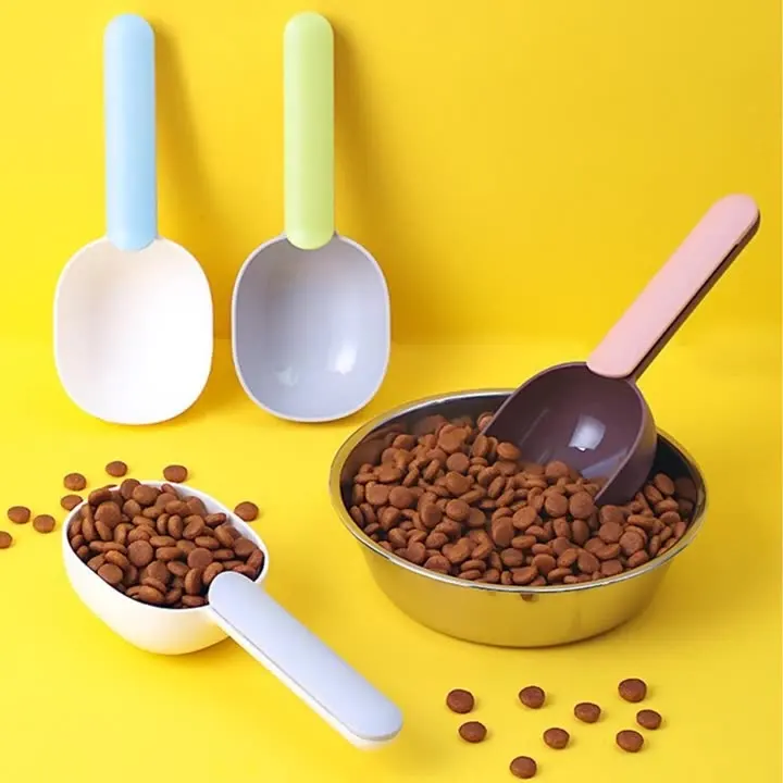 Multifunctional Dog Food Cat Food Shovel Spoon Feeding Spoon Sealed Bag Clip Creative Measuring Cup Curved Design Easy To Clean
Multifunctional Dog Food Cat Food Shovel Spoon Feeding Spoon Sealed Bag Clip Creative Measuring Cup Curved Design Easy To Clean