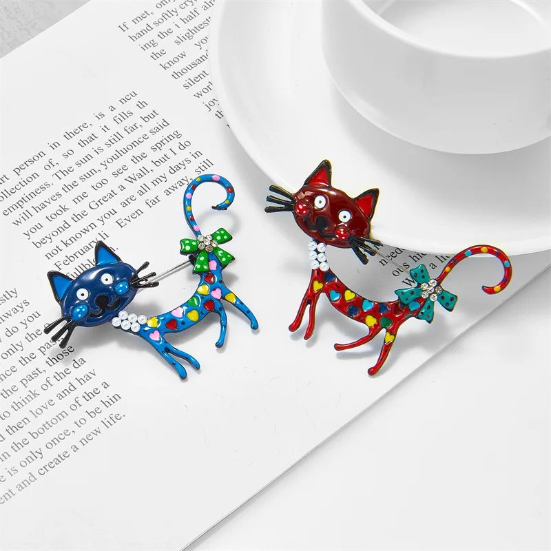 Cute Enamel Cartoon Cat Brooches For Women Unisex Rhinestone Kitten Animal Brooch Fashion Party Office Casual Pins Jewelry Gifts
Cute Enamel Cartoon Cat Brooches For Women Unisex Rhinestone Kitten Animal Brooch Fashion Party Office Casual Pins Jewelry Gifts