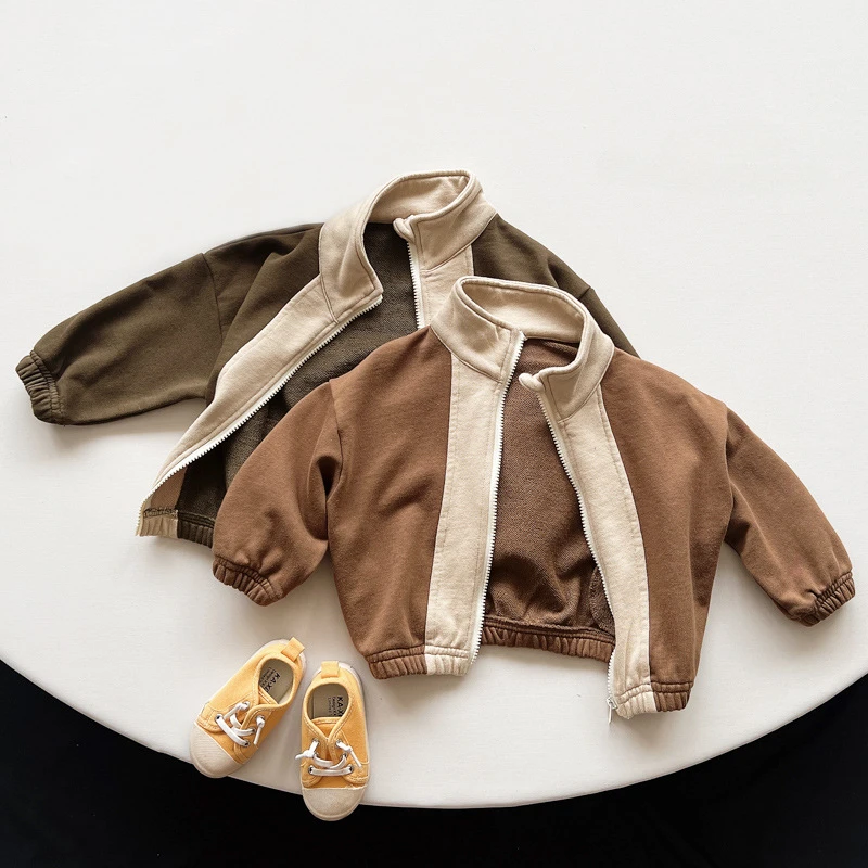 Children's Jacket Autumn New Boys and Girls' Contrast Vintage Japanese Standing Neck Zipper Jacket Kids Jacket
Children's Jacket Autumn New Boys and Girls' Contrast Vintage Japanese Standing Neck Zipper Jacket Kids Jacket