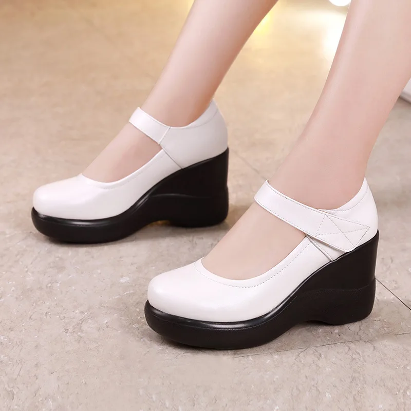 Round Toe Slope Heel Mary Jane Shoe Hook&loop Thick Bottom Mother's Shoes Women's Shoes Large Size 43 Black Shoes for Work
Round Toe Slope Heel Mary Jane Shoe Hook&loop Thick Bottom Mother's Shoes Women's Shoes Large Size 43 Black Shoes for Work