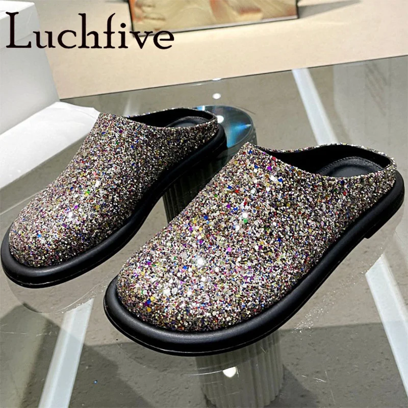 2023 New Fashion Round Toe Women Slippers Flats Bling Bling Ladies Shoes Slip On Leisure Outwear Genuine Leather Shoes Woman
2023 New Fashion Round Toe Women Slippers Flats Bling Bling Ladies Shoes Slip On Leisure Outwear Genuine Leather Shoes Woman