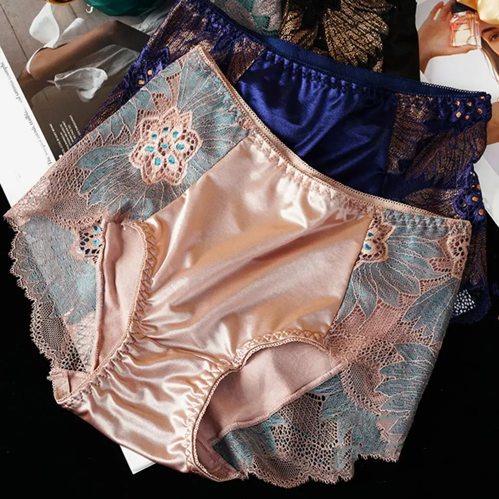 Women Seamless Panties Elegant Lace Flower Embroidered Women's Panties Soft Breathable Mid Waist Underwear Anti-septic Ice Silk
Women Seamless Panties Elegant Lace Flower Embroidered Women's Panties Soft Breathable Mid Waist Underwear Anti-septic Ice Silk