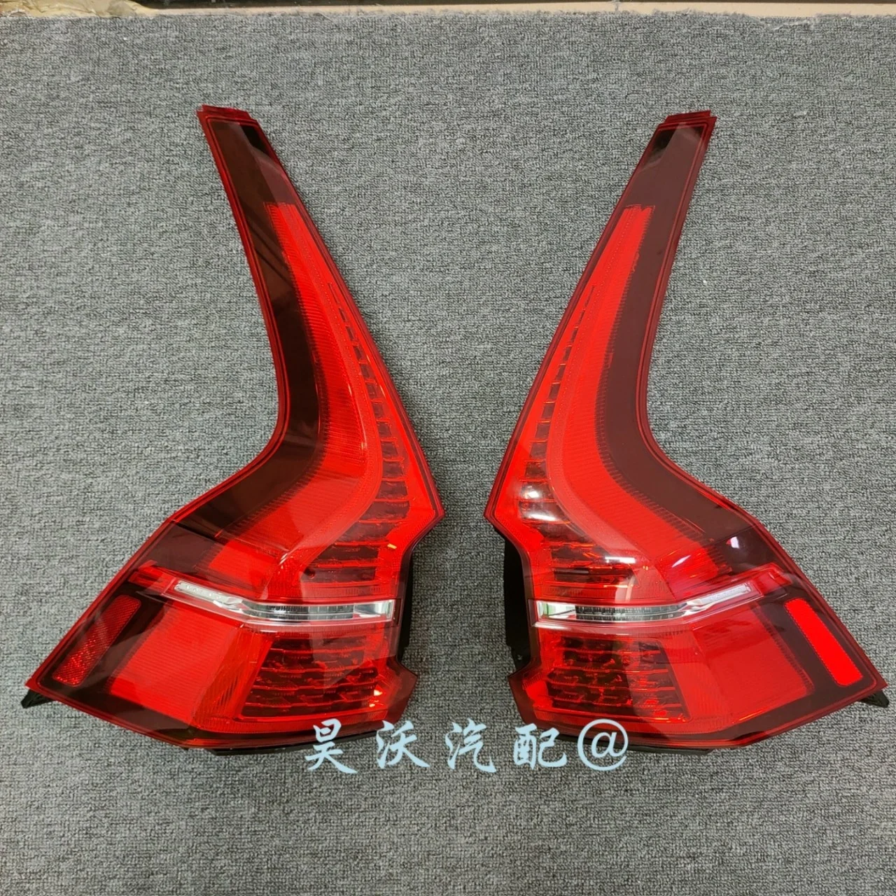 Led rear light reverse brake turn signal assembly for volvo xc60 2018 2019 2020 2021 2022
Led rear light reverse brake turn signal assembly for volvo xc60 2018 2019 2020 2021 2022