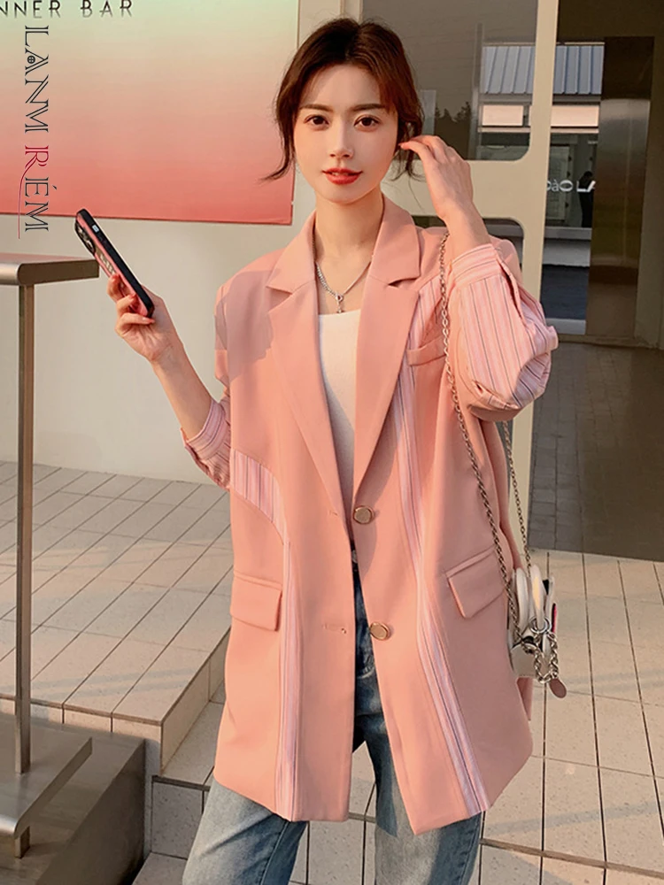 LANMREM Korean Blazer Coat For Women Single Breasted Long Sleeves Patchwork Striped Coats Female Clothing 2023 New 2YA3839
LANMREM Korean Blazer Coat For Women Single Breasted Long Sleeves Patchwork Striped Coats Female Clothing 2023 New 2YA3839