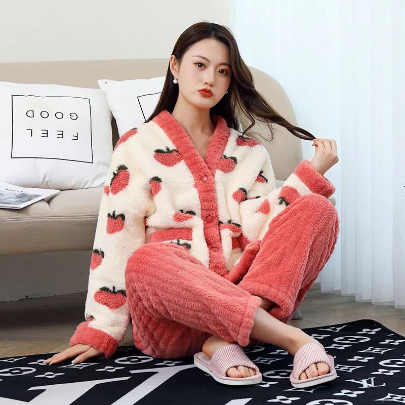 Women's Winter Warm Thin Two-Pieces Pajama Suit Length To The Ankle Polyester Comfortable V-Neck Leisure Wear With No Hat
Women's Winter Warm Thin Two-Pieces Pajama Suit Length To The Ankle Polyester Comfortable V-Neck Leisure Wear With No Hat