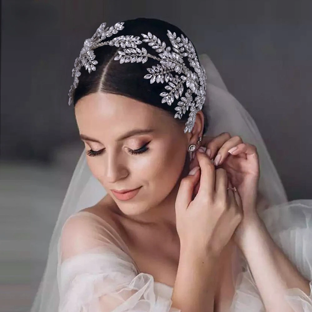 

High-end Elegant Female Exquisite Luxury Shining Rhinestones Symmetrical Design Handmade Stage Hairwear Bride Hairband