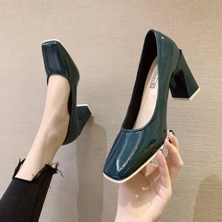 Women Heels Elegant Woman Shoes with Low Heels Sandals New 2023 Autumn Thick Heel Retro Square Toe Leather Shoes Wedge Sandals
Women Heels Elegant Woman Shoes with Low Heels Sandals New 2023 Autumn Thick Heel Retro Square Toe Leather Shoes Wedge Sandals