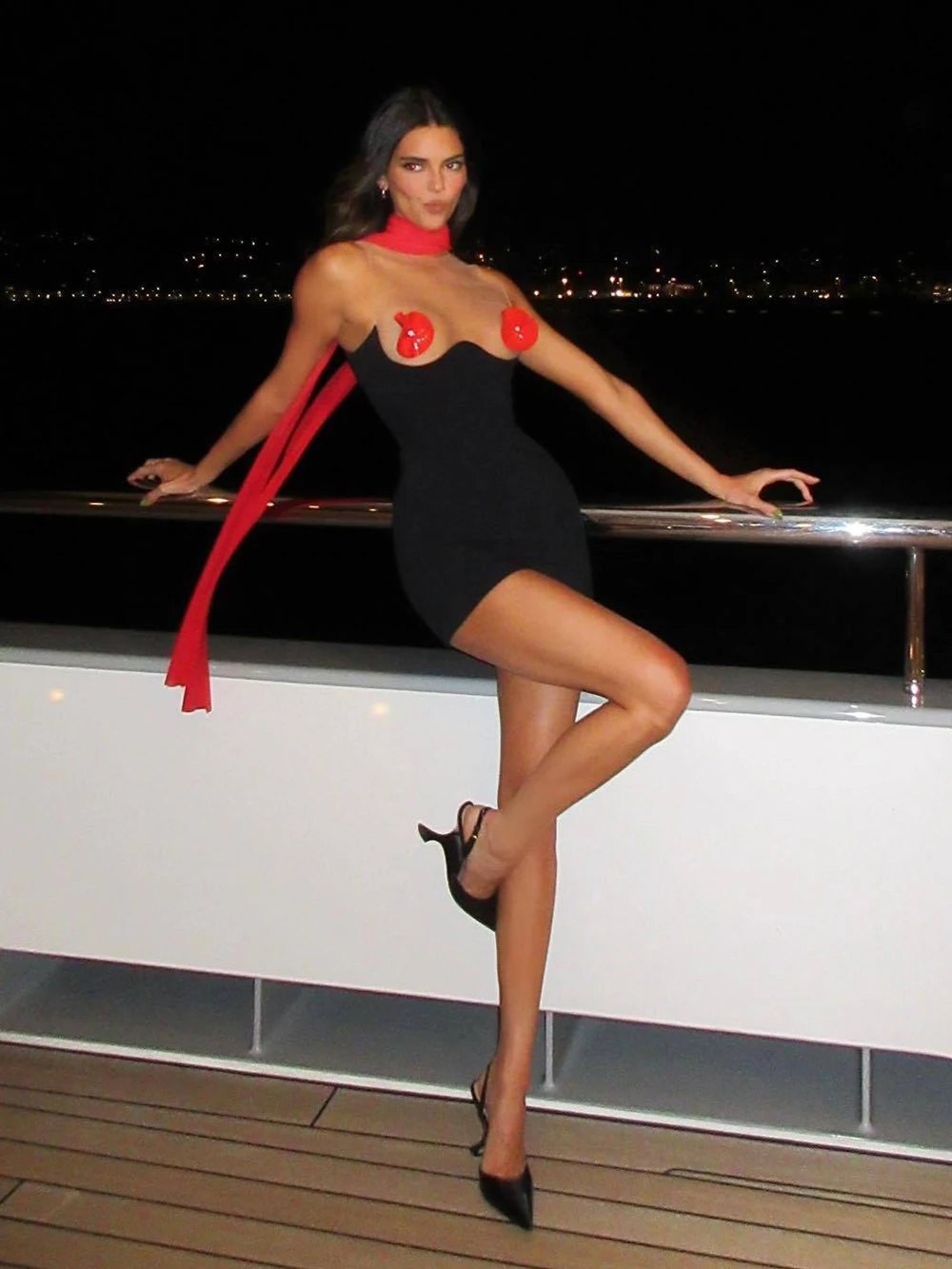 Black Sexy Women's Strapless Off Shoulder Sleeveless Mini Bodycon Celebrity Club Party Evening Fashion Dress Vestidos
Black Sexy Women's Strapless Off Shoulder Sleeveless Mini Bodycon Celebrity Club Party Evening Fashion Dress Vestidos