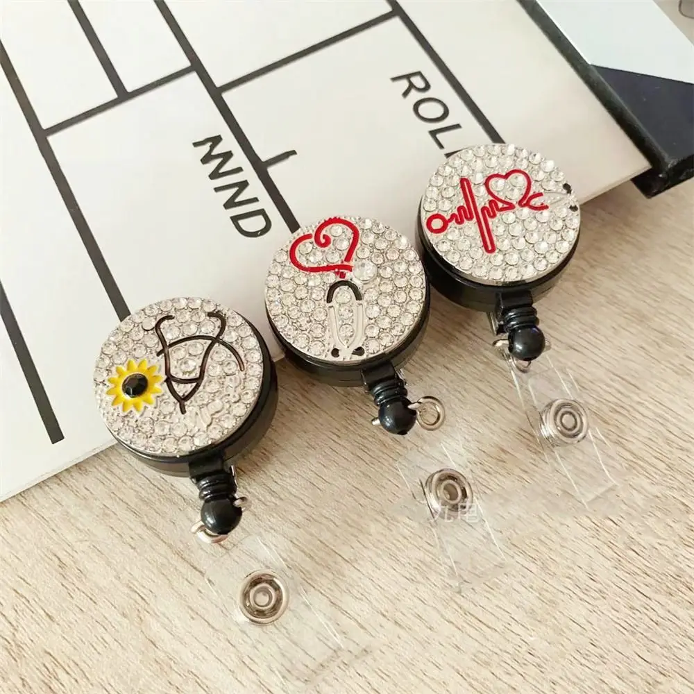 Rhinestones Retractable Badge Reel Diamond 360 Rotating ID Badge Holder Crystal Alligator Clip Easy Pull Buckle Hospital
Rhinestones Retractable Badge Reel Diamond 360 Rotating ID Badge Holder Crystal Alligator Clip Easy Pull Buckle Hospital