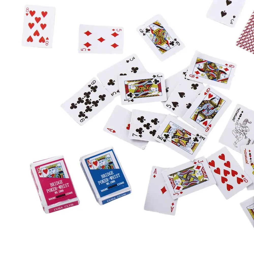 

1set Cute 1:12 Miniature Games Poker Mini Playing Cards Miniature For Dolls Accessory Home Decoration 16x11mm Random Color