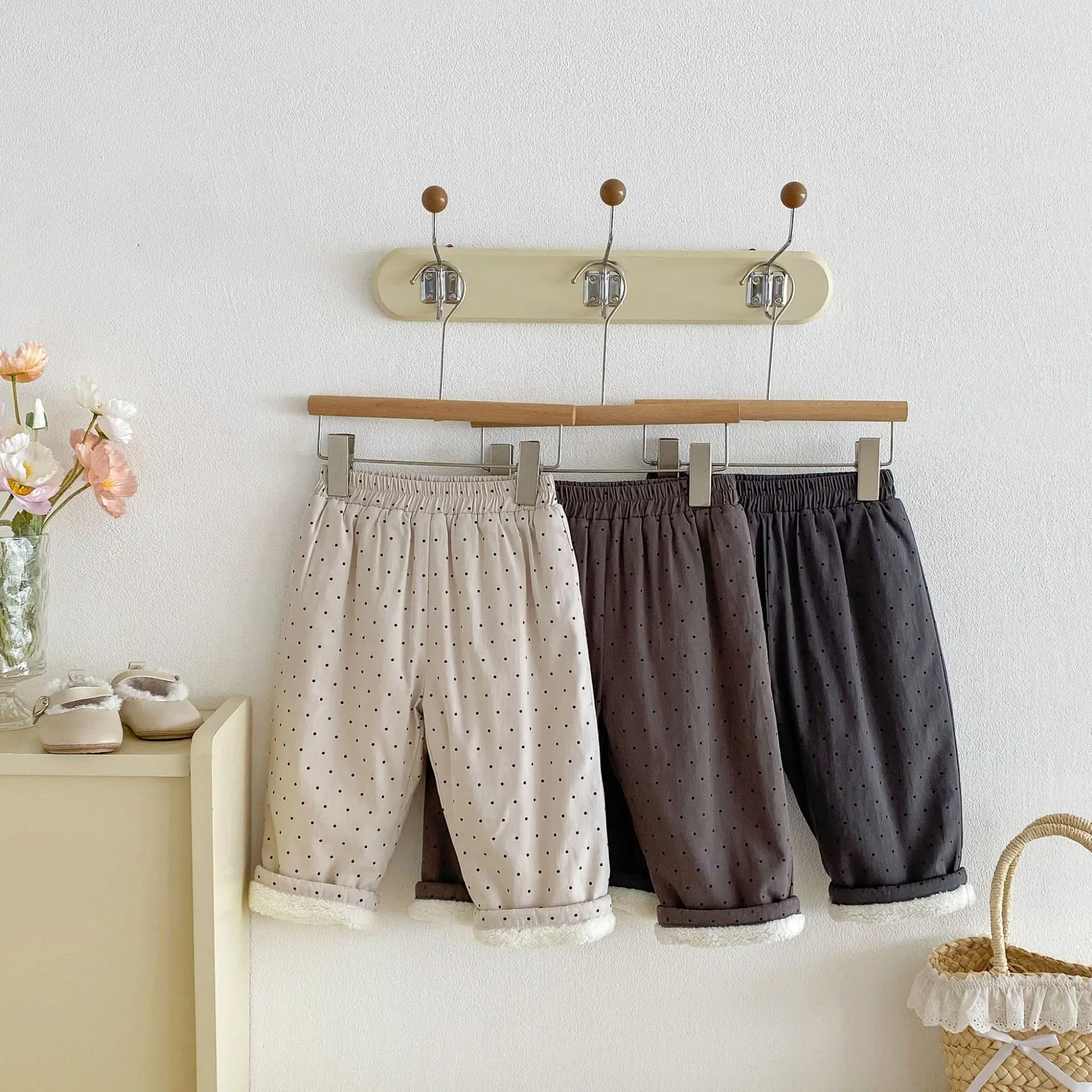 2025 Winter New Children Casual Pants Plus Velvet Thick Girls Dot Print Trousers Baby Boy Fleece Harem Pants Kids Warm Clothes 35 S7d2b584b44af45db931f668c3b0d8fe6b