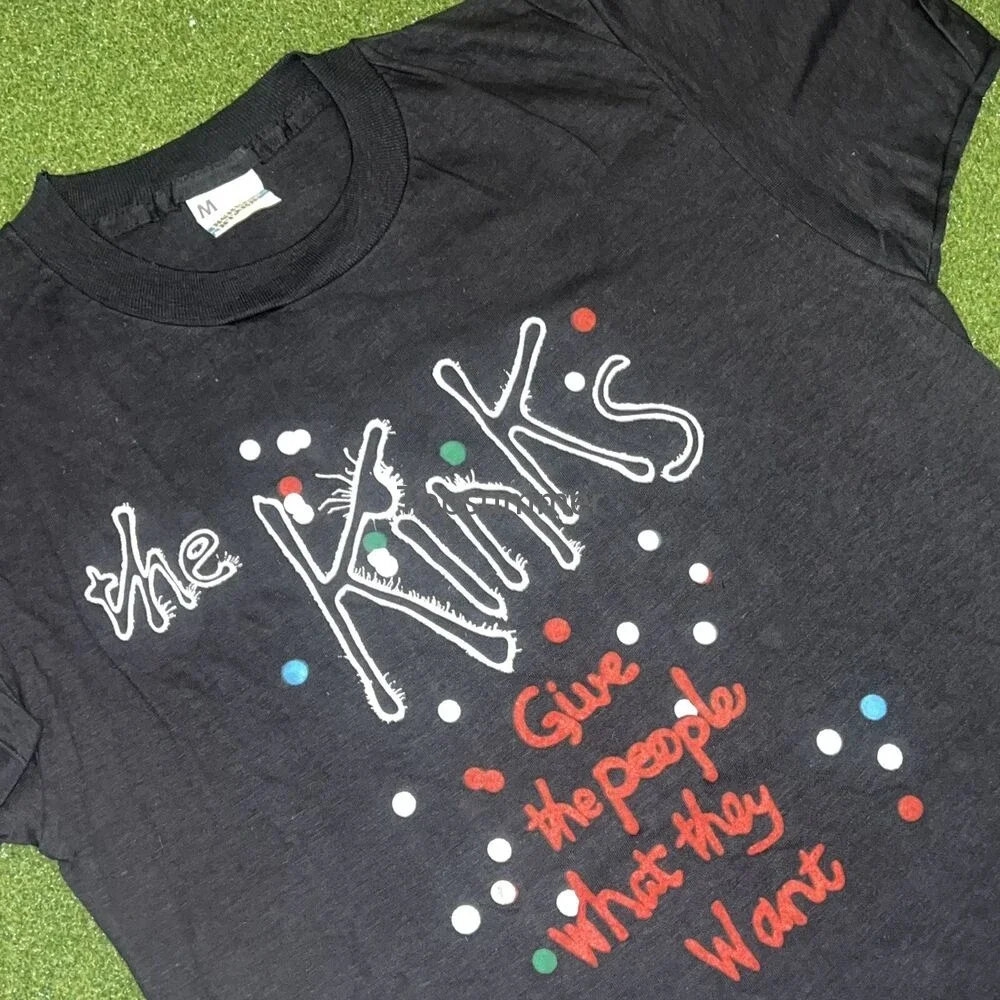 

Rare Vintage The Kinks Band 1982 Tour T Shirt Give The People What They Want Med