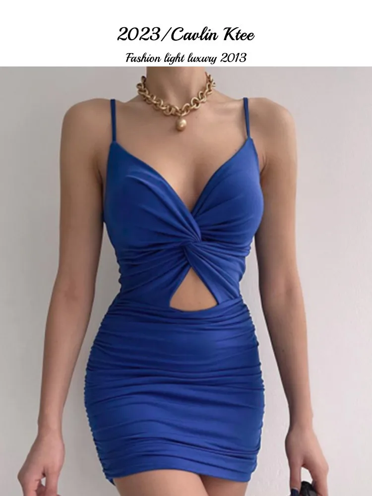 Cavlin Ktee Europe and the United States Wind Women 2023 New Spring And Summer Fashion Sexy Hollow V-Neck Pleated Camisole Dress
Cavlin Ktee Europe and the United States Wind Women 2023 New Spring And Summer Fashion Sexy Hollow V-Neck Pleated Camisole Dress
