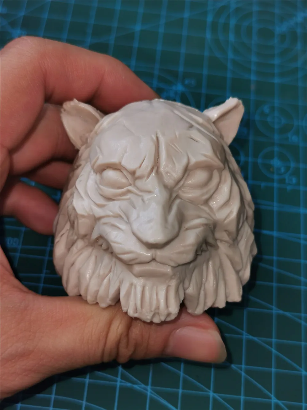 1/6 Scale Tiger Head Sculpt Model For 12 inch Action Figure Dolls Painting Exercise Unpainted Head Sculpt
1/6 Scale Tiger Head Sculpt Model For 12 inch Action Figure Dolls Painting Exercise Unpainted Head Sculpt