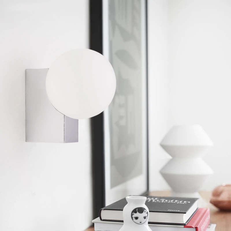 Plug-In Wall Light Simple modern creative square wall sconce living room aisle bedroom bedside fashionable glass wall light
Plug-In Wall Light Simple modern creative square wall sconce living room aisle bedroom bedside fashionable glass wall light