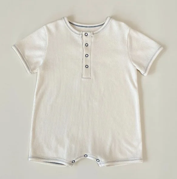 Rompers Short Sleeve Covered Button O-neck Collar Pullover 2023 Summer Cotton Clean New Simple Soft Comfortable Baby Unisex
Rompers Short Sleeve Covered Button O-neck Collar Pullover 2023 Summer Cotton Clean New Simple Soft Comfortable Baby Unisex