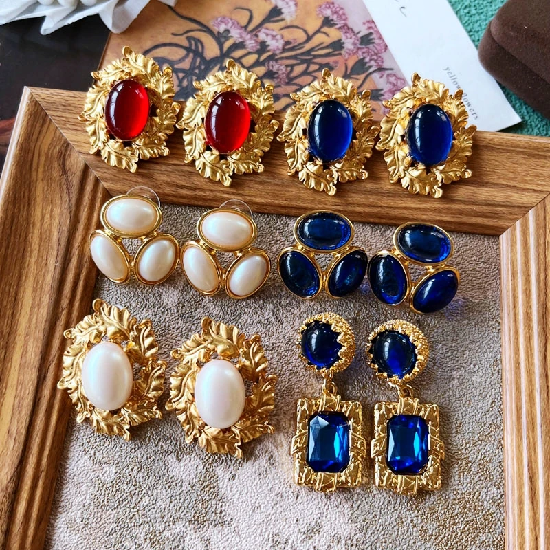 Vintage Earrings Stud Blue Red Opal Resin Antient Jewelry Femme Party Travelling Accessories
Vintage Earrings Stud Blue Red Opal Resin Antient Jewelry Femme Party Travelling Accessories